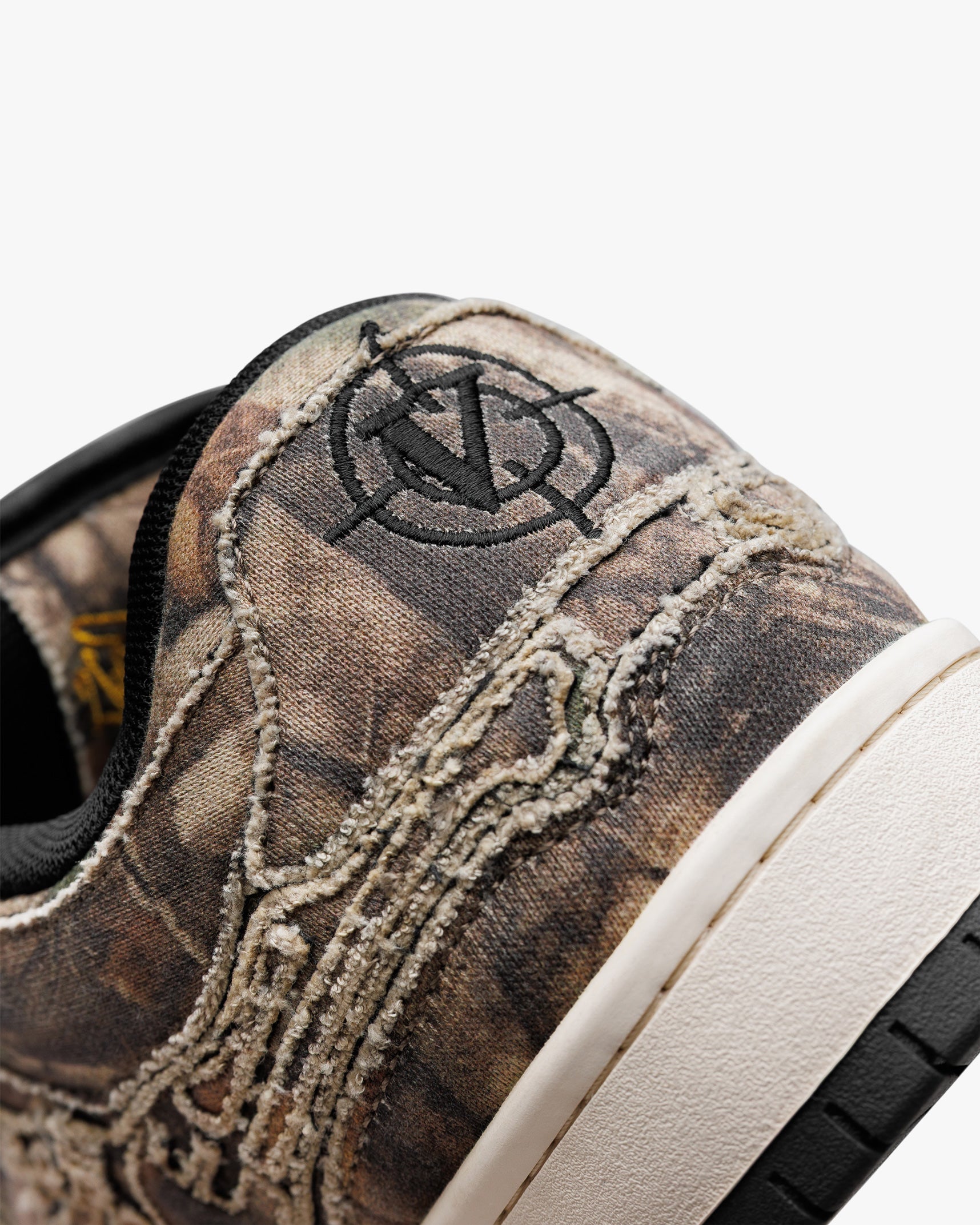 AKIMBO LOWS "FOREST CAMO"