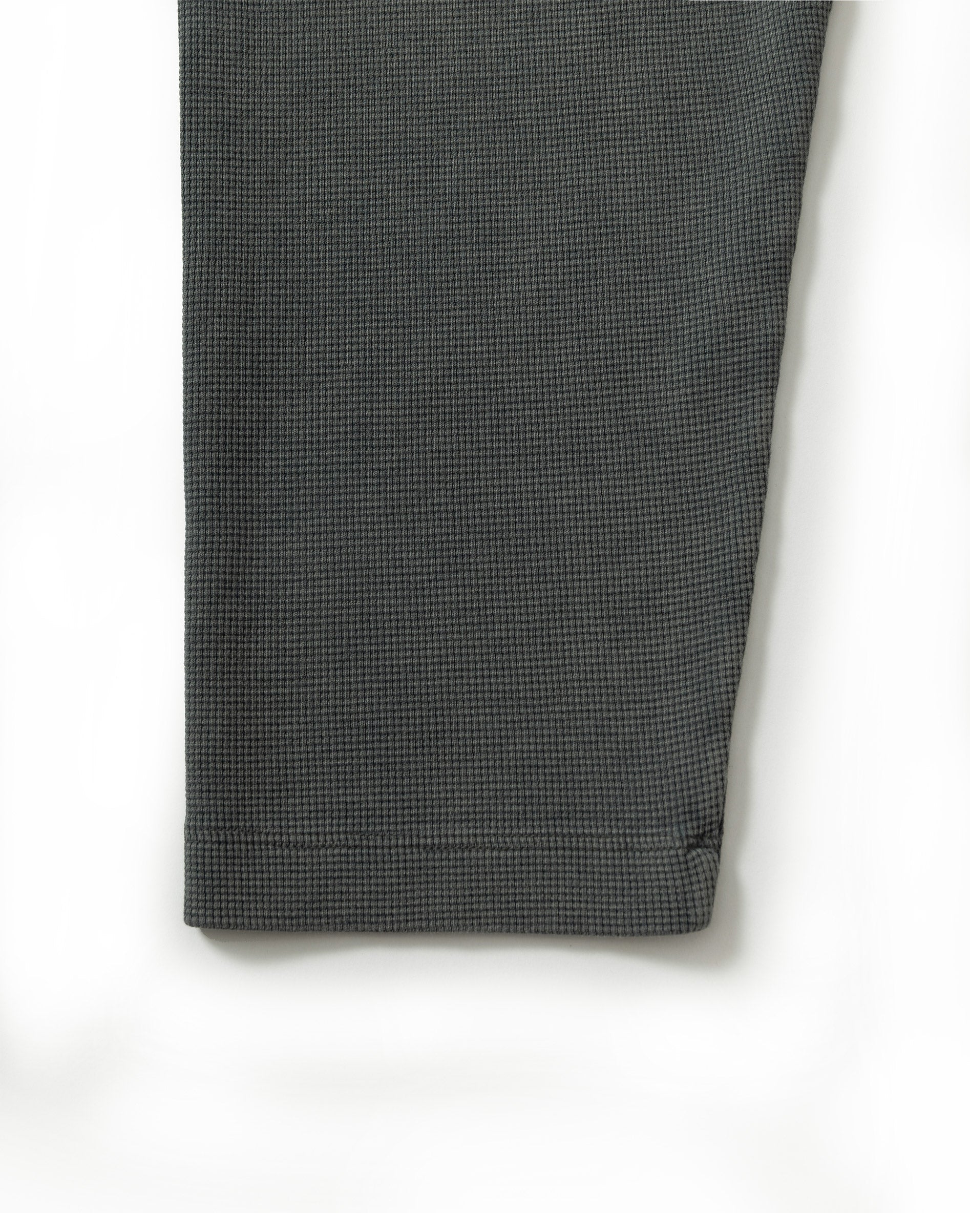 ACID WASHED WAFFLE LONGSLEEVE DARK GREY