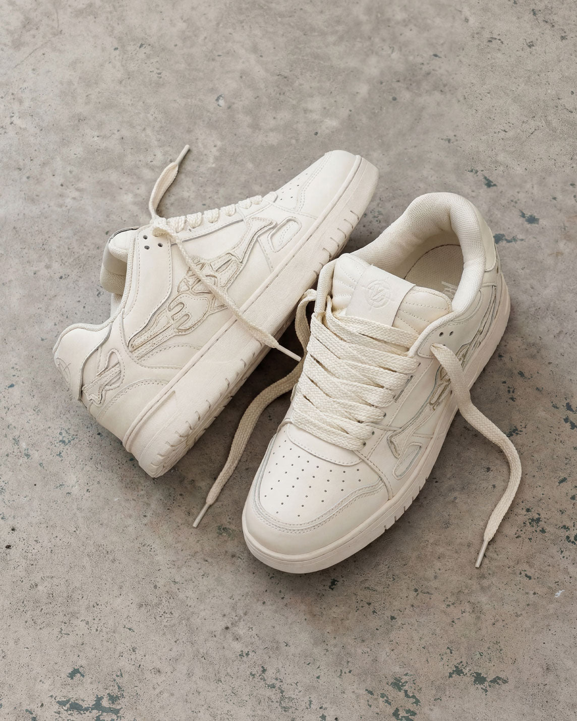 AKIMBO LOWS V2 "BUTTER"