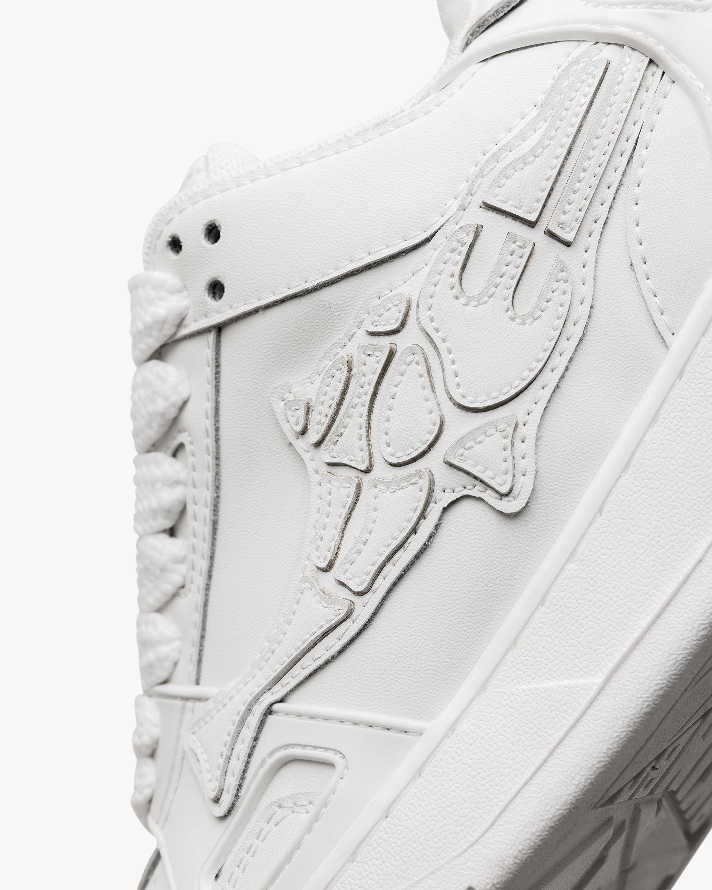 AKIMBO LOWS V2 "PURE WHITE"