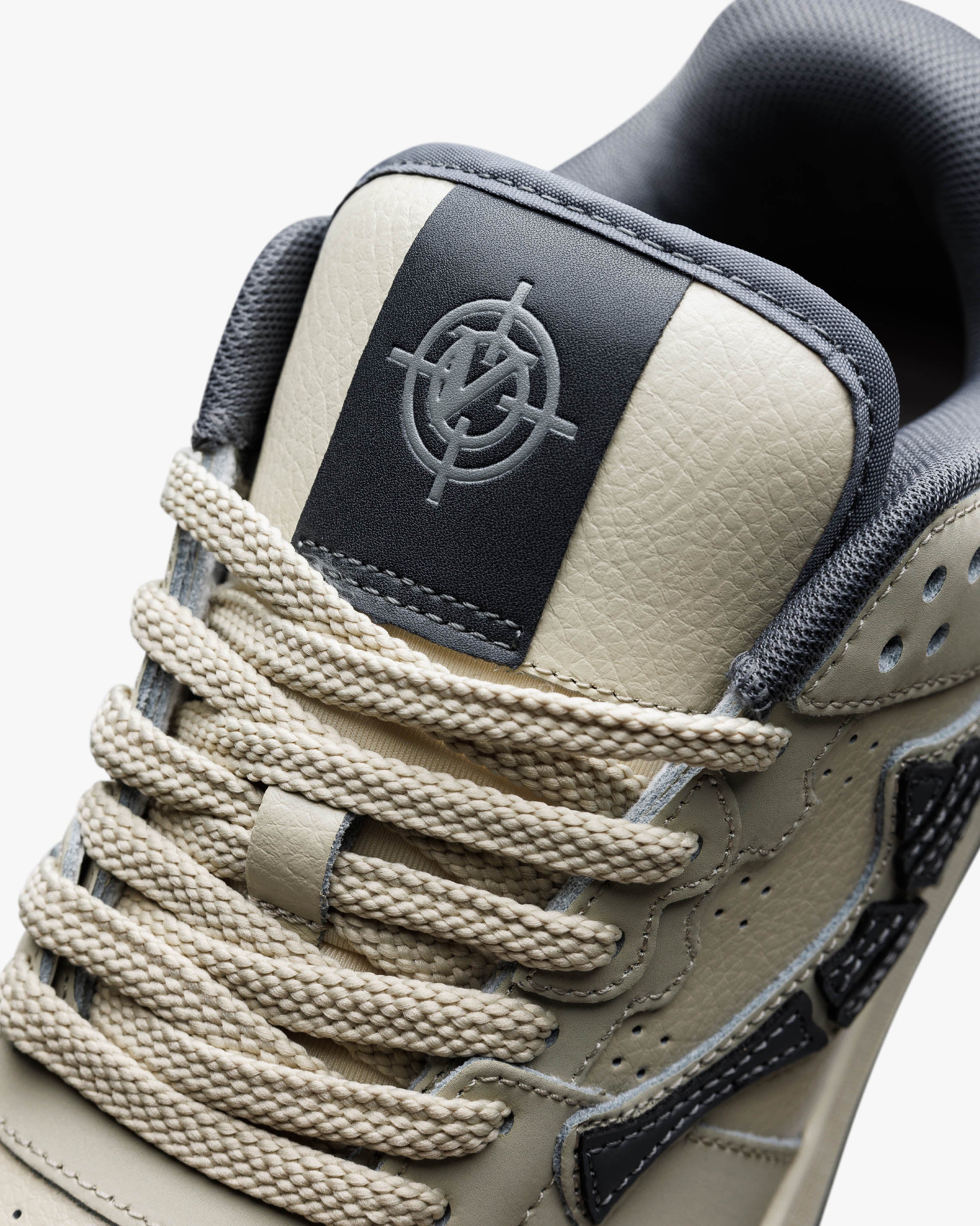 AKIMBO LOWS "SANDMAN"